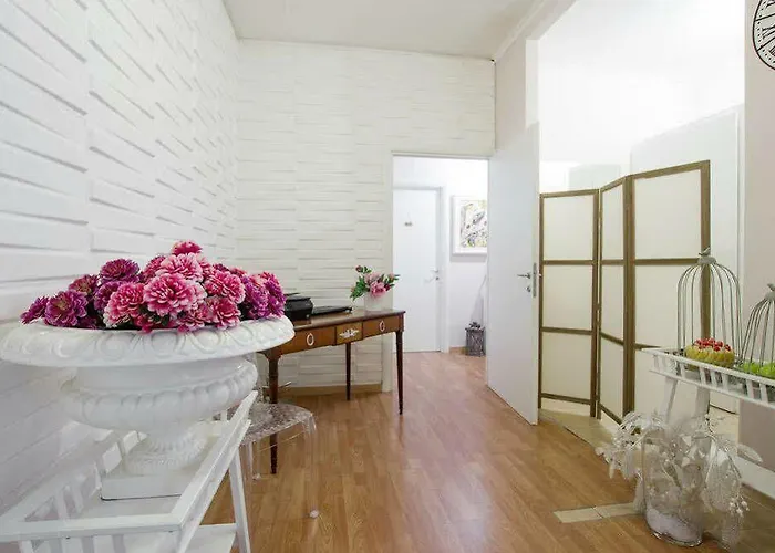 396 بيت ضيافة