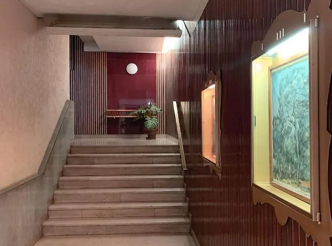 396